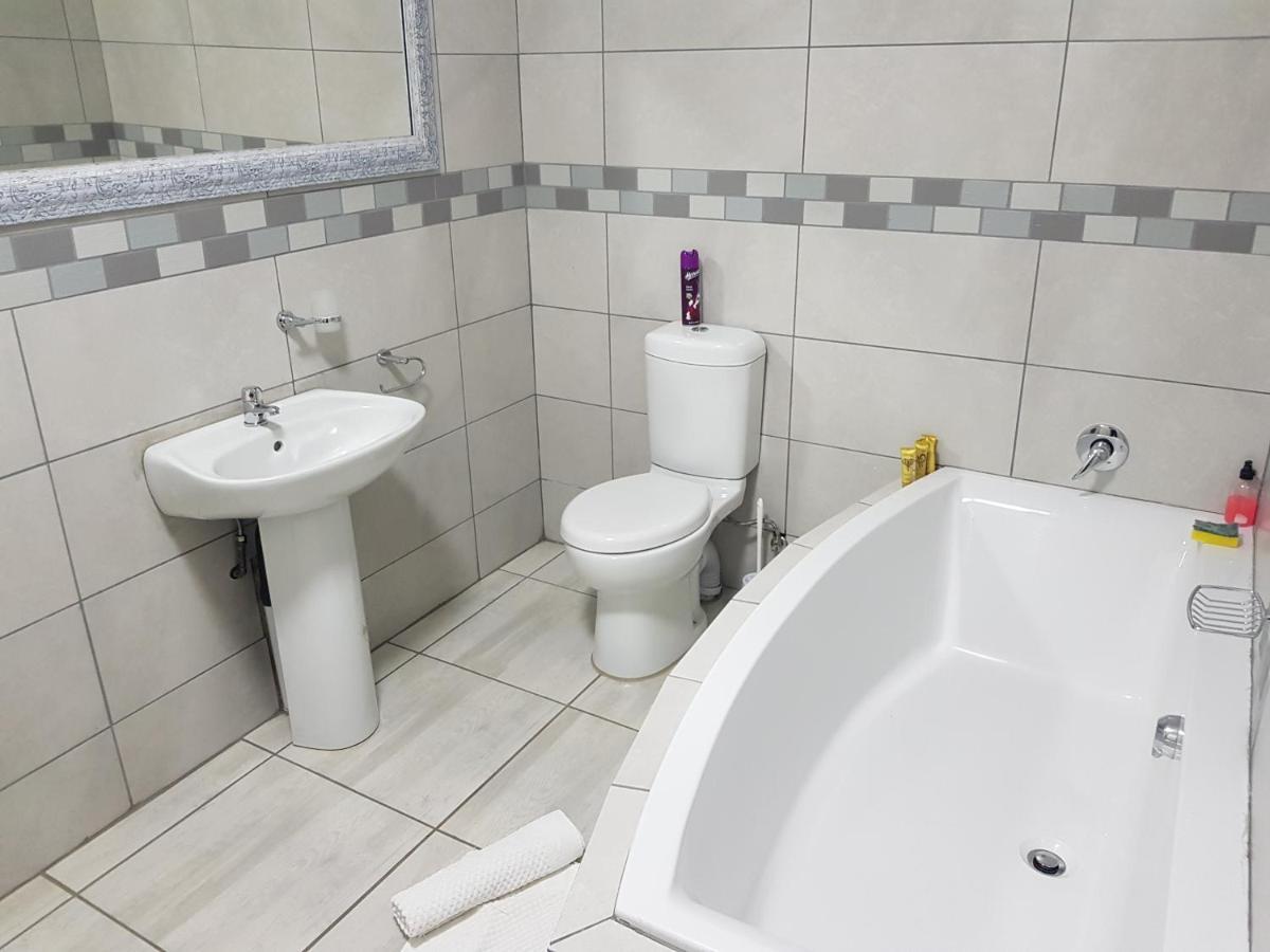 Good 2 Go Guest House Benoni Zewnętrze zdjęcie