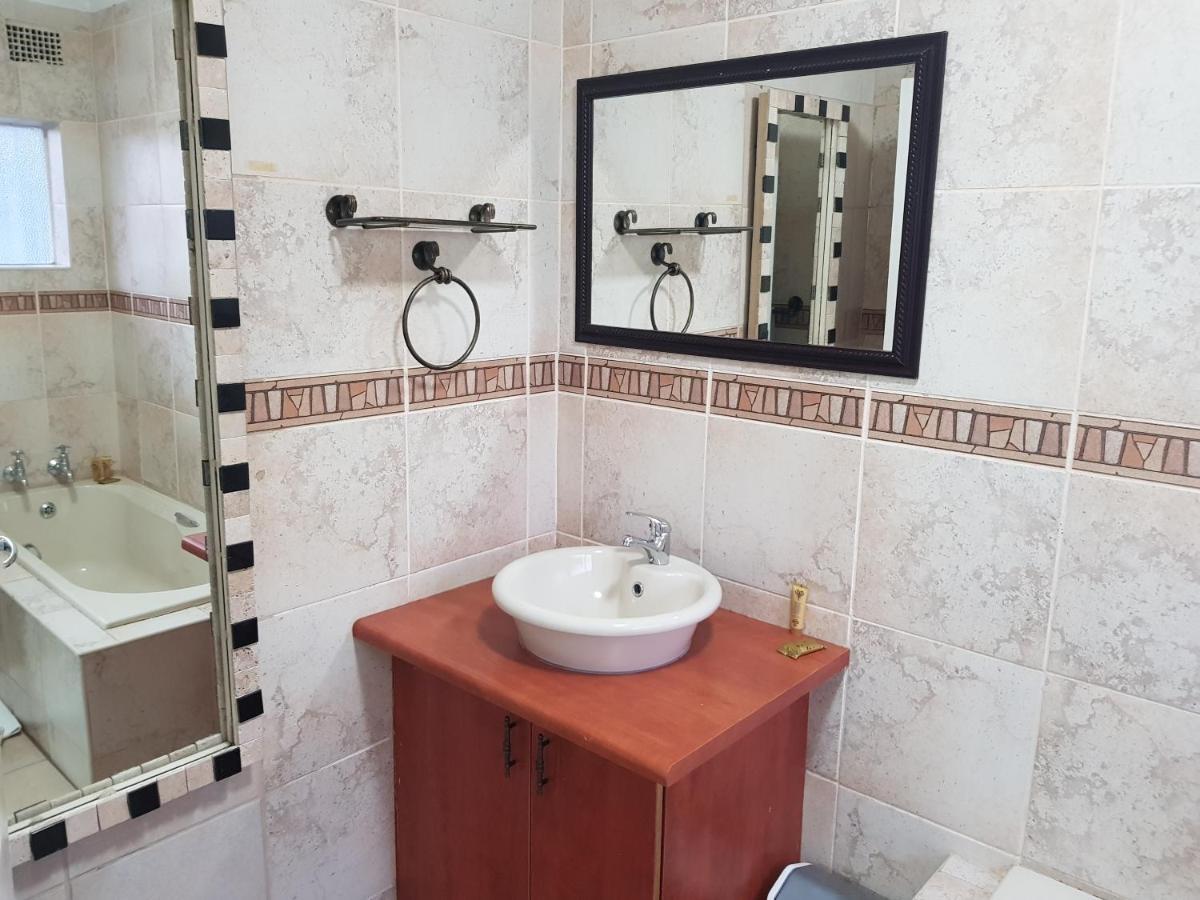 Good 2 Go Guest House Benoni Zewnętrze zdjęcie
